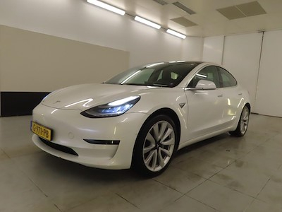 Tesla Model 3 Standard Range Plus RWD 4d