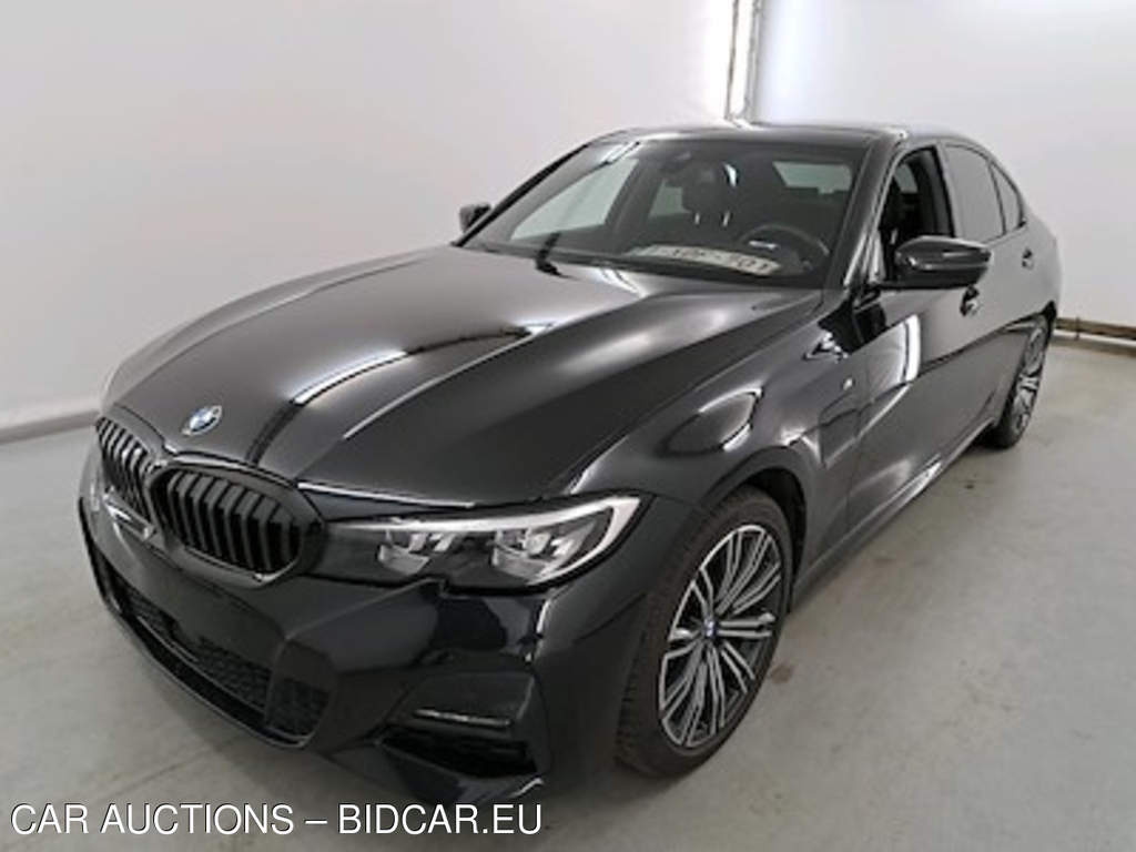 BMW 3 - 2019 330eA PHEV Model M Sport Business Plus