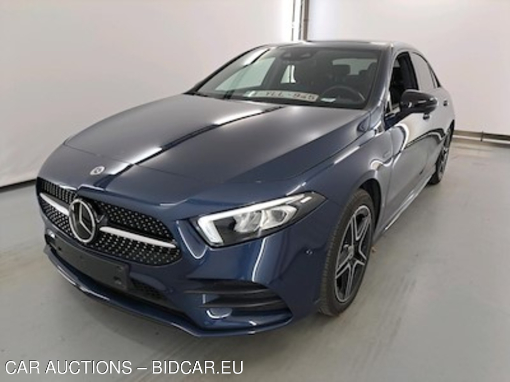 Mercedes-Benz Classe A sedan v177 A 250 e PHEV Business Solution AMG Driving Assistance