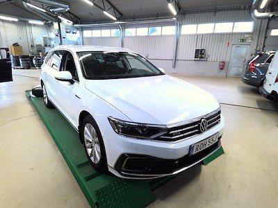 Volkswagen PASSAT NO WINTER WHEELS GTE SC Executive