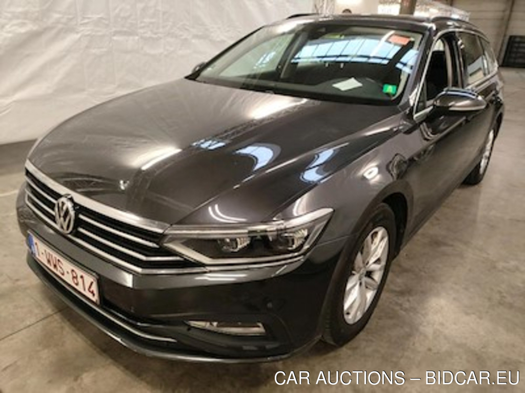 Volkswagen Passat 1.6 TDI SCR MSQ VARIANT STYLE BUSINESS