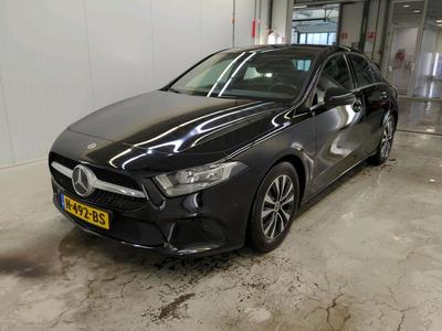 Mercedes-Benz A180 1.3 100kW Business Solution DCT, 2020