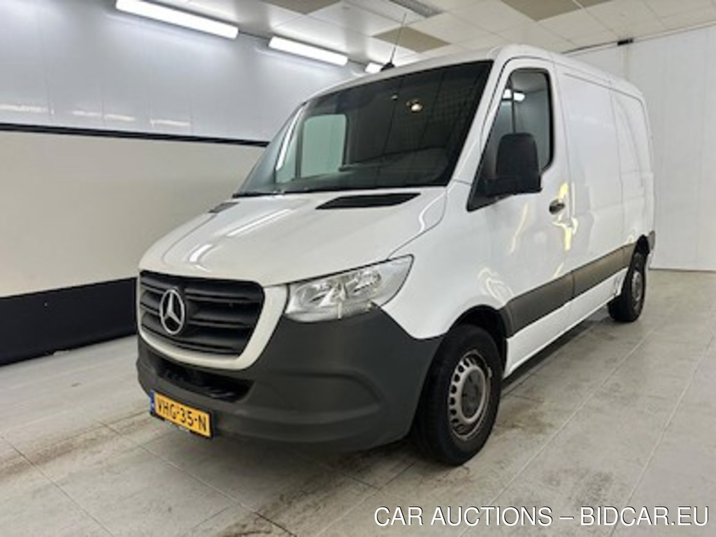 Mercedes-Benz Sprinter 211CDI L1H1 FWD 3.0t 9G-Tronic 6