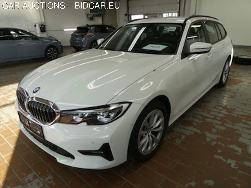 BMW series 3 2.0 318D TOURING A ADVANTAGE