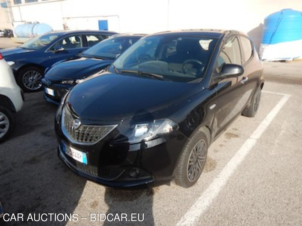 Lancia Ypsilon PC 1.0 Firefly 70cv S&amp;s Hybrid Gold