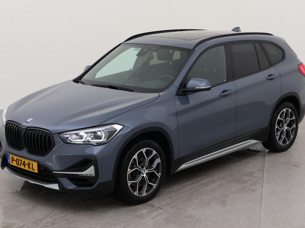 BMW X1 178PK SDRIVE20I ORANGE EDITION AUDIO PARKING PANO TREKHAAK LEDER, 2022