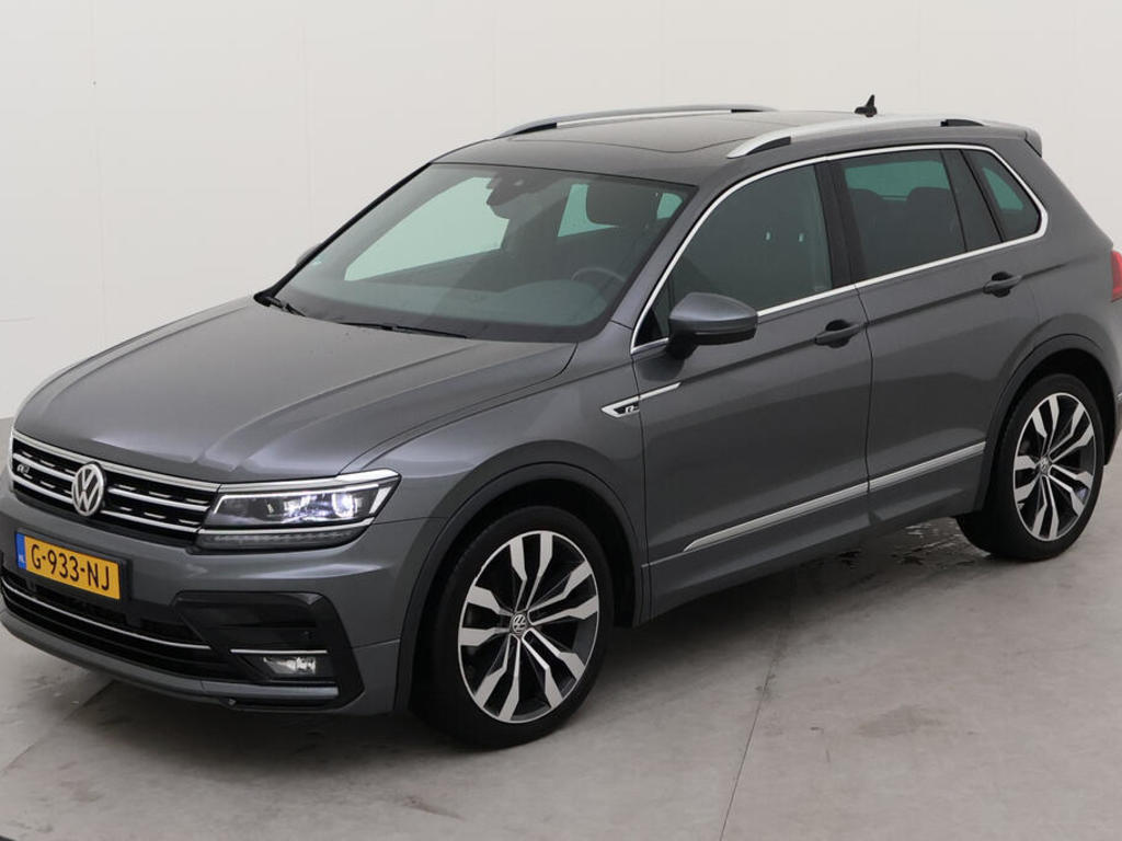 Volkswagen Tiguan 1.5 TSI 150PK DSG HIGHL. BNS. MULTIMEDIA ADV. EXEC. R-LINE WINTE, 2019