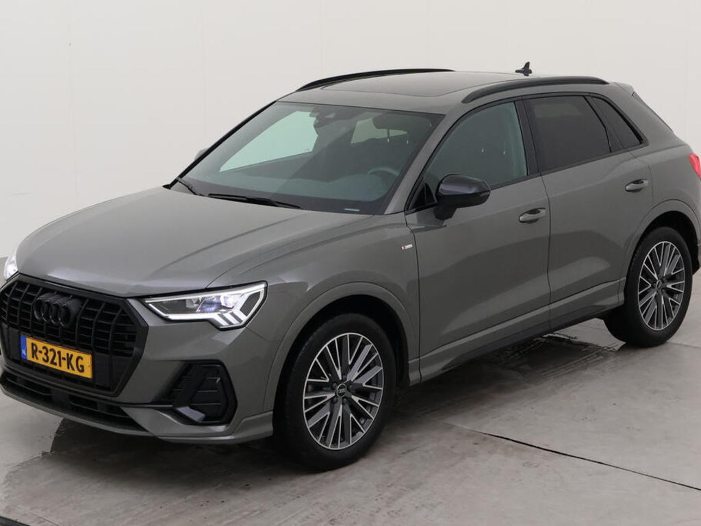 Audi Q3 35 TFSI 150PK S TRONIC S EDITION OPTIEK PANO, 2022