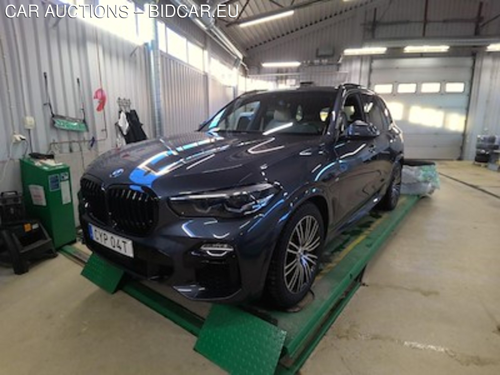 BMW X5 Xdrive45e M-Sport Skinn B-Kamera Drag