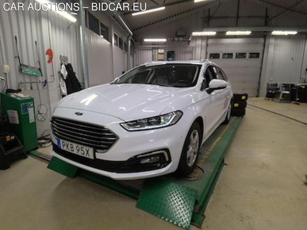 Ford MONDEO Kombi Hybrid Titanium Drag Skinn PDC