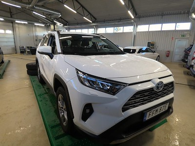 Toyota RAV4 2.5 Hybrid Awd-i Active Drag B-Kamera