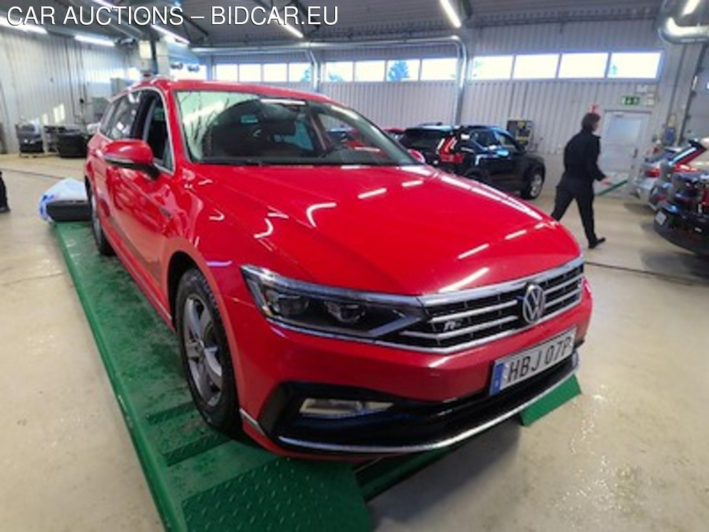 Volkswagen PASSAT TDI 200 R-Line GT Drag Cockpit Nav P-Varmare