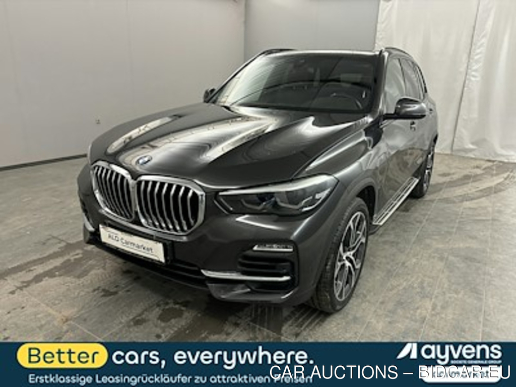 BMW X5 xDrive45e Geschlossen, 5-turig, Automatik, 8-Gang