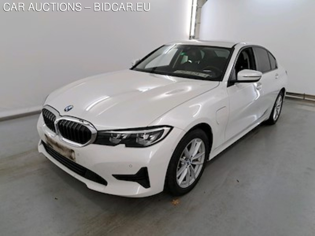 BMW 3 - 2019 330eA PHEV Business Plus