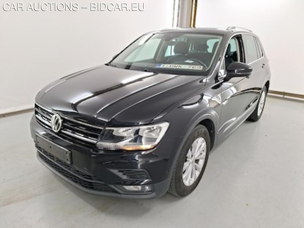 Volkswagen Tiguan diesel - 2016 2.0 TDi SCR Comfortline BMT Travel Premium Module Hiver II