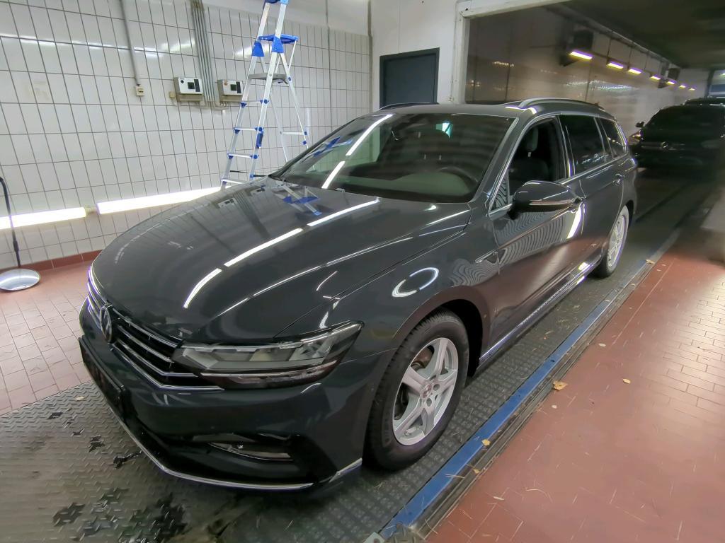 Volkswagen Passat VARIANT 2.0 TDI SCR DSG Business, 2021