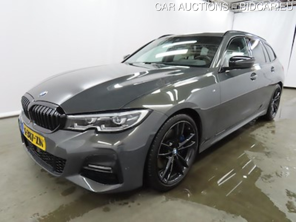 BMW 3 serie touring 330iA Introduction High Executive M Sport Plus 5d