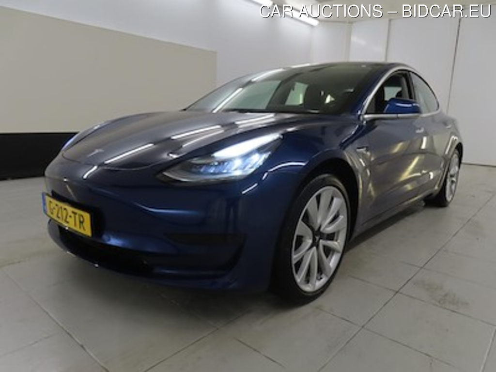 Tesla Model 3 Standard Range Plus RWD 4d