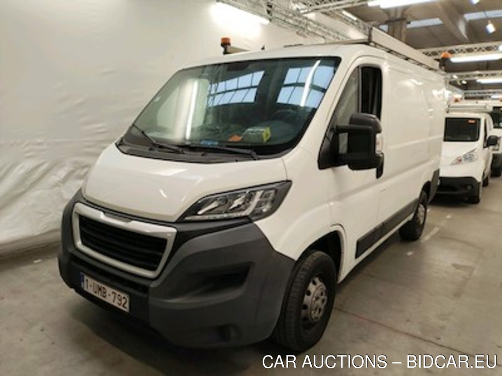 Peugeot Boxer 330 fourgon swb dsl - 2.0 BlueHDi L1H1 Premium S&amp;S