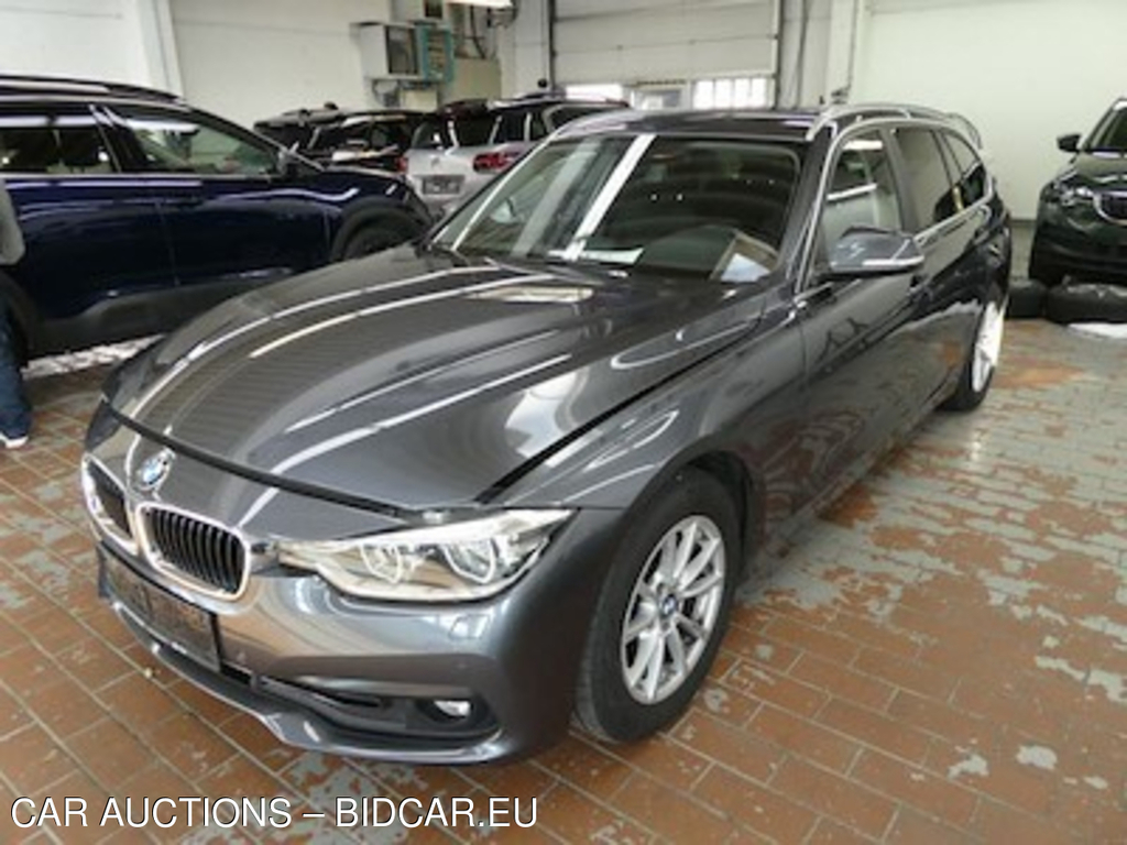 BMW series 3 2.0 318D TOURING ADVANTAGE