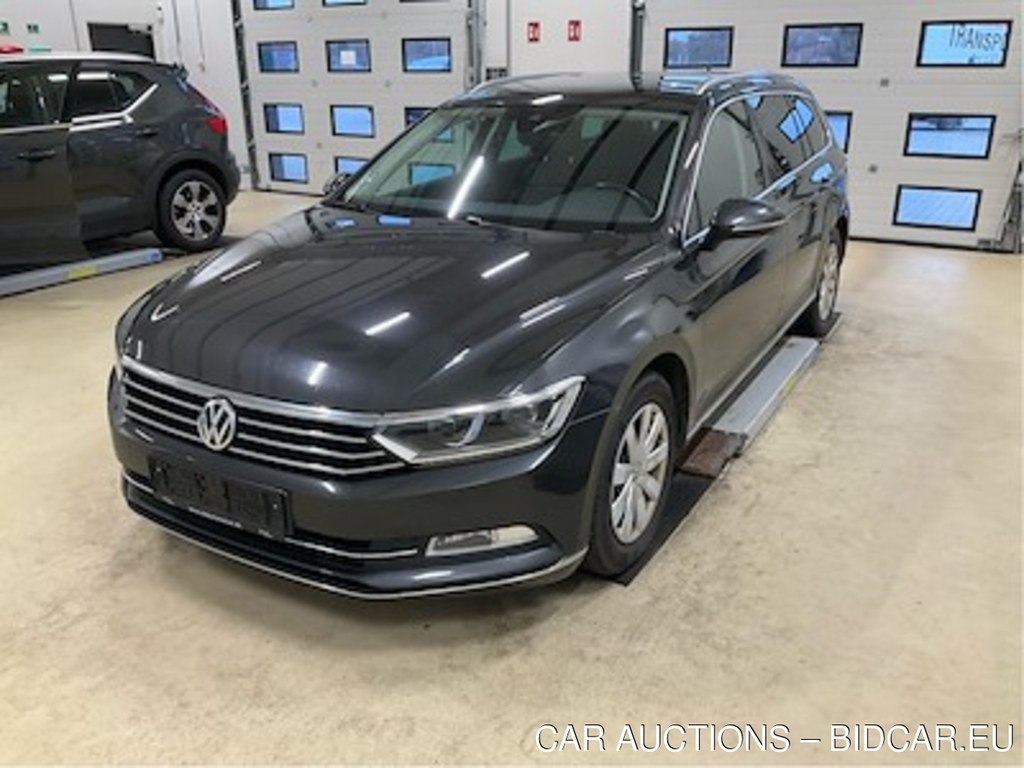 Volkswagen Passat 2.0 TDI 150 SCR HIGHLINE PREMIUM DSG VARIANT UA!,