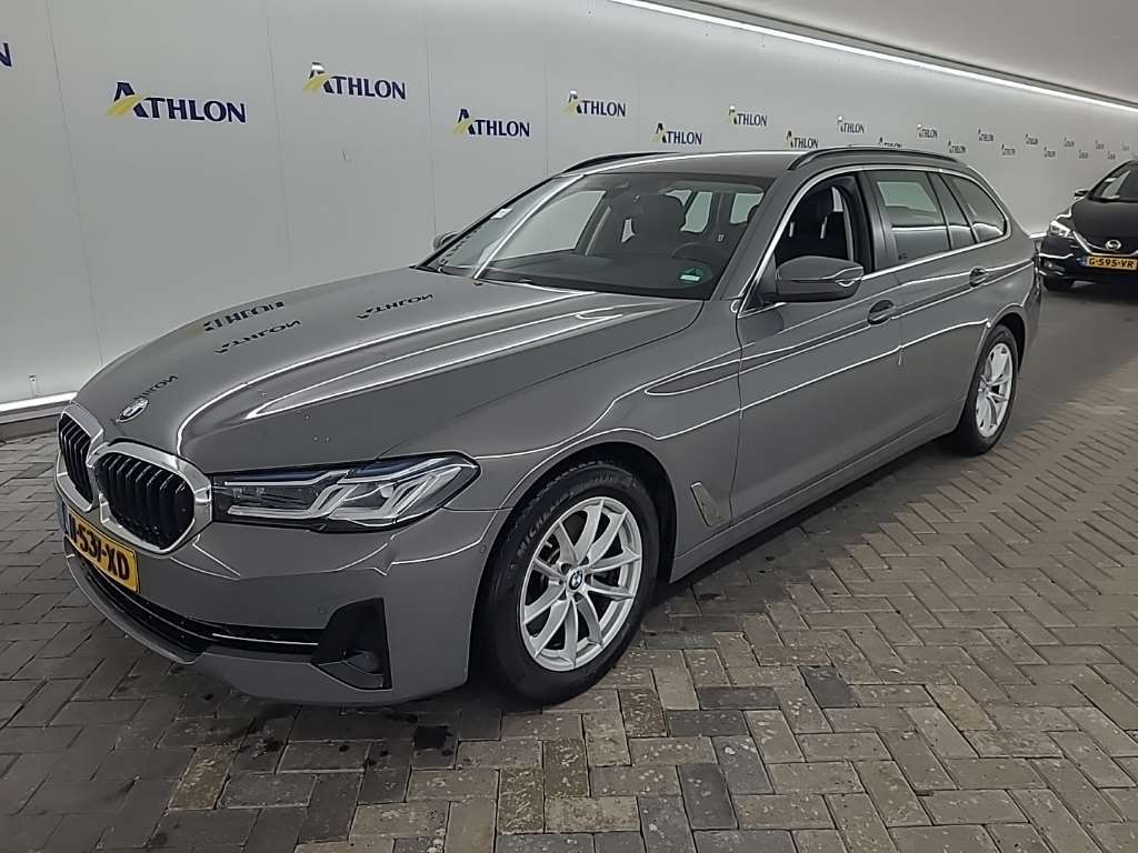 BMW 5 SERIE TOURING 520IA BUSINESS EDITION PLUS 5D 135KW, 2022