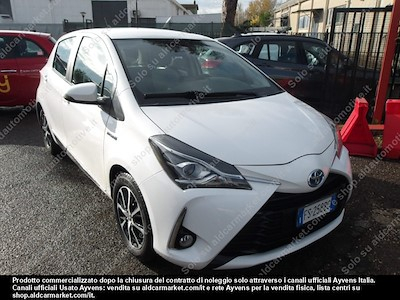 Toyota yaris 1.5 hybrid active hatchback -