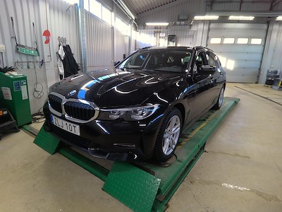 BMW Series 3 330e Touring Sport-Line Skinn/Tyg Nav B-Kamera