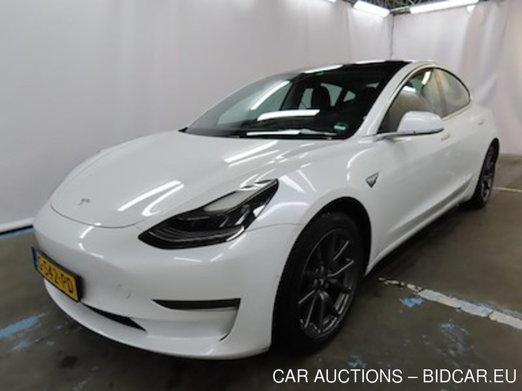 Tesla Model 3 Long Range Dual Motor AWD 4d