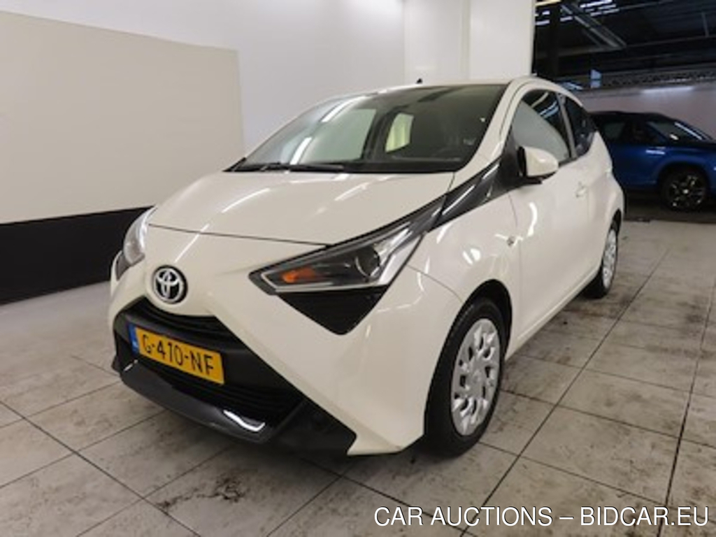 Toyota Aygo 1.0 VVT-i x-play x-shift 5d