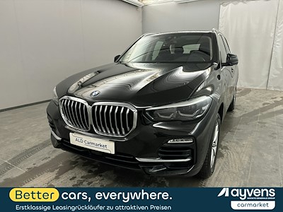 BMW X5 xDrive25d Geschlossen, 5-turig, Automatik, 8-Gang