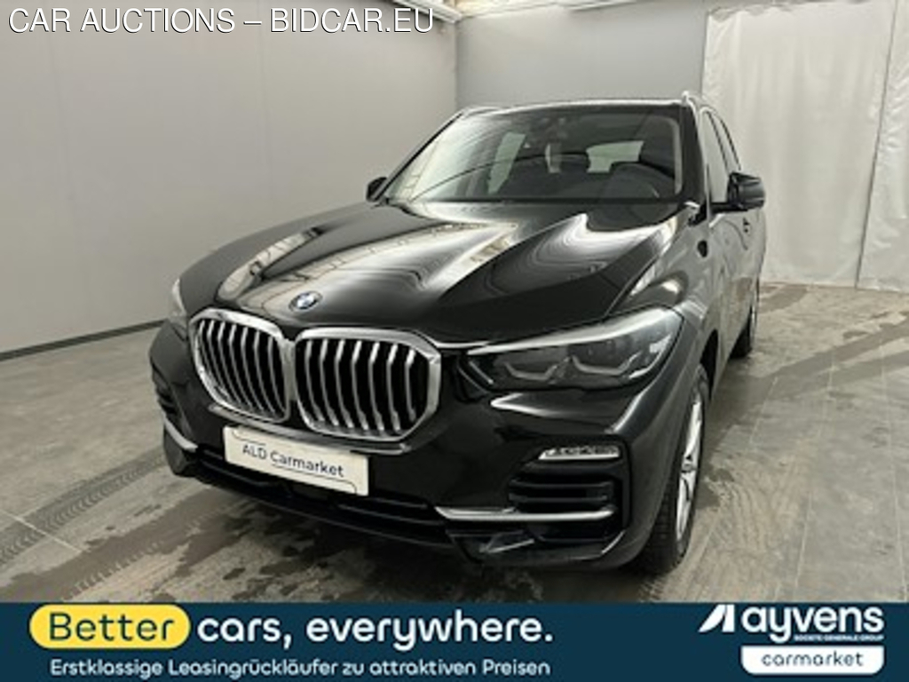 BMW X5 xDrive25d Geschlossen, 5-turig, Automatik, 8-Gang