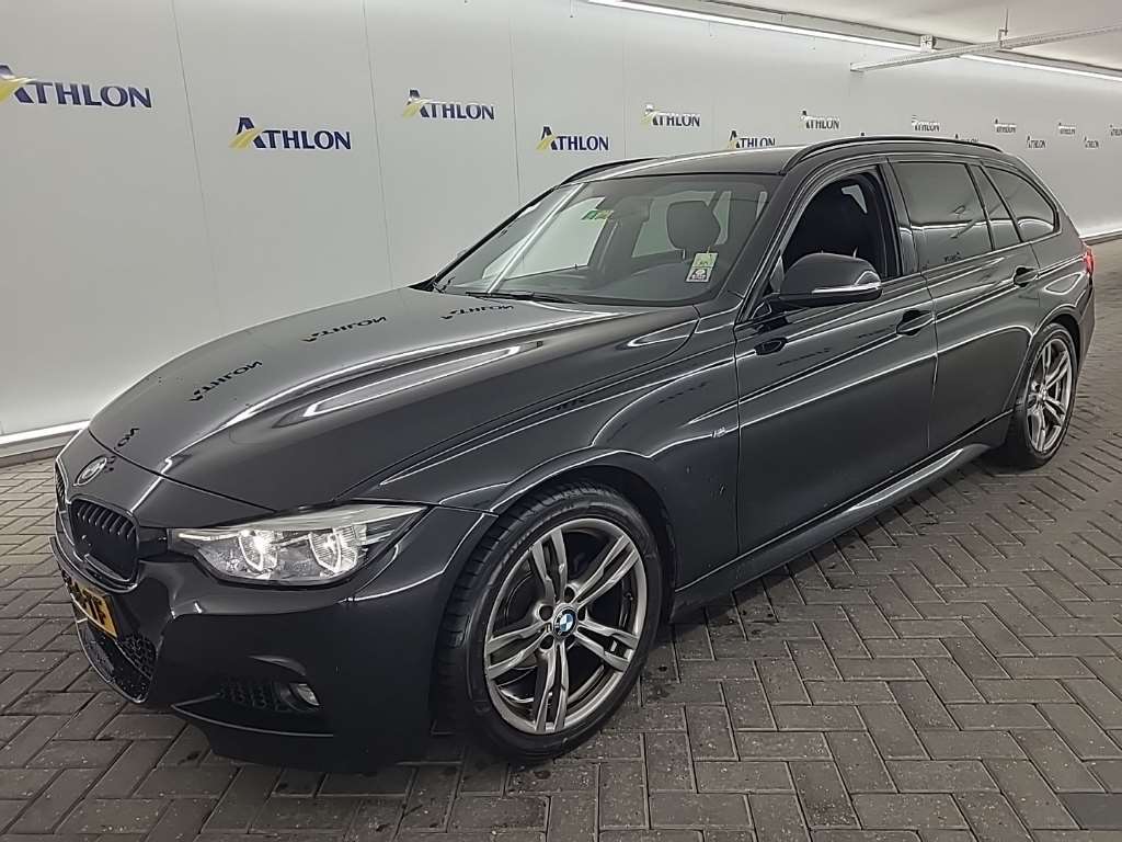 BMW 3 SERIE TOURING 318IA M SPORT CORPORATE LEASE 5D 100KW UITLOPEND, 2019