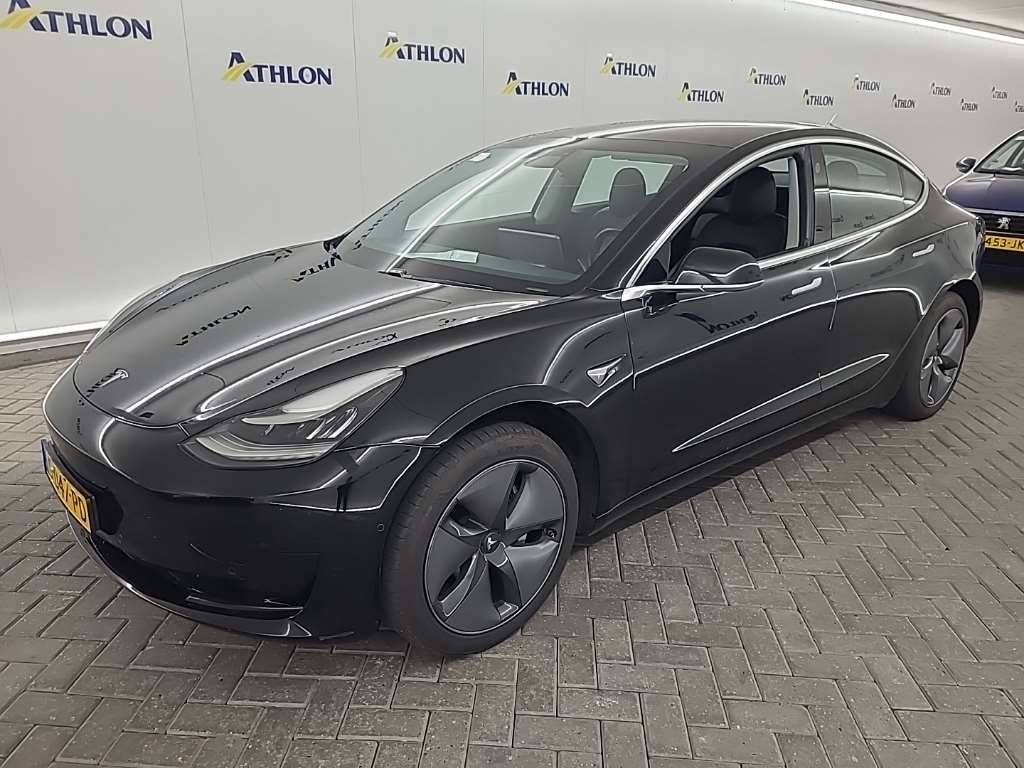 Tesla Model 3 STANDARD RANGE PLUS RWD 4D 211KW, 2019