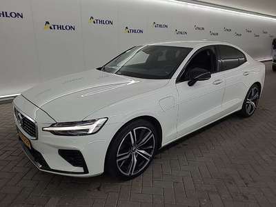 Volvo S60 T8 TWIN ENGINE AWD PLUG-IN R-DESIGN 4D 288KW, 2019