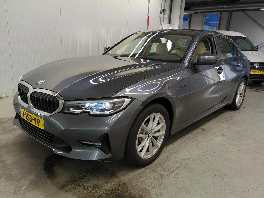 BMW 330 eA 215kW, 2020