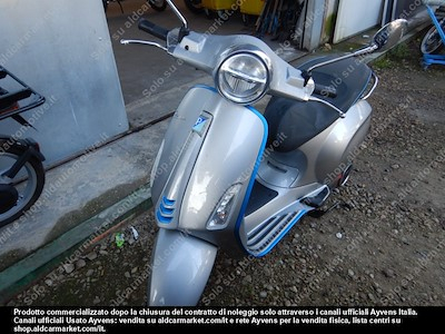 Piaggio vespa elettrica - pure electric -