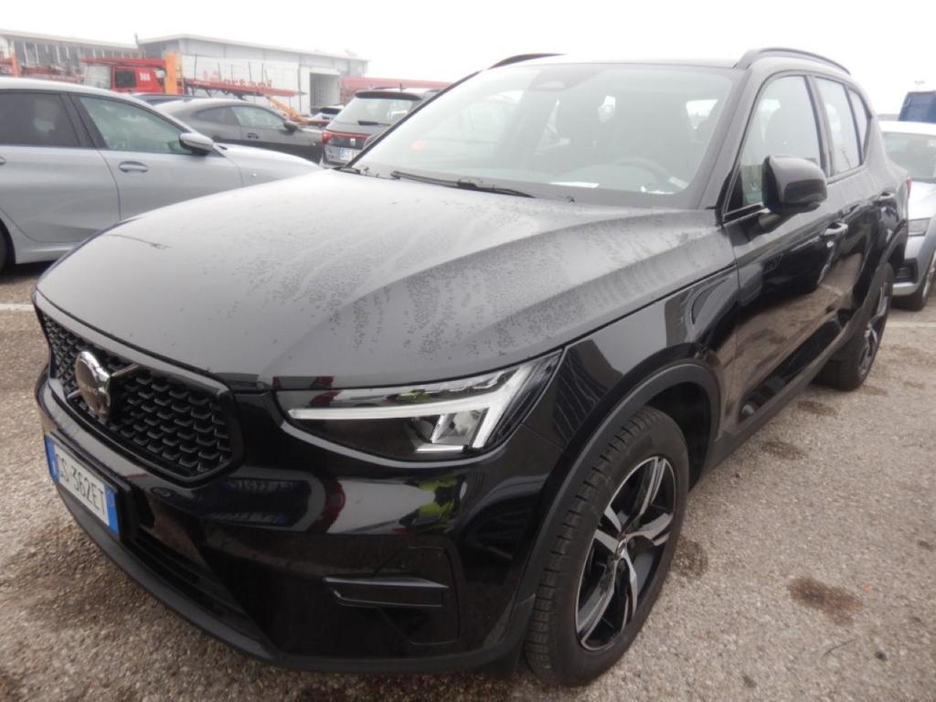 Volvo Xc40 2.0 B3 PLUS DARK AUTO, 2023