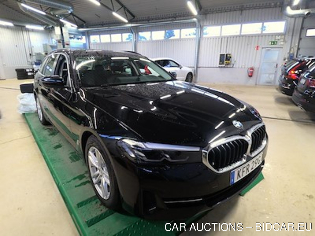 BMW Series 5 530e xDrive Touring