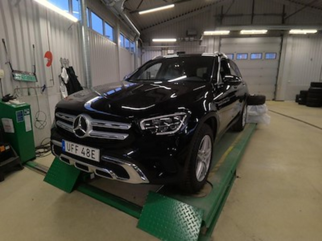 Mercedes-Benz Glc-Class 300 de 4Matic SE-Edition