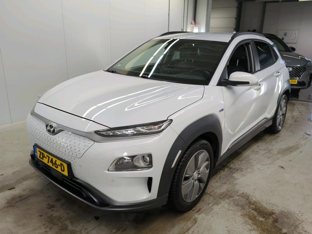 Hyundai Kona Actie: EV 150kW / 64kWh 2WD Premium automaat, 2019