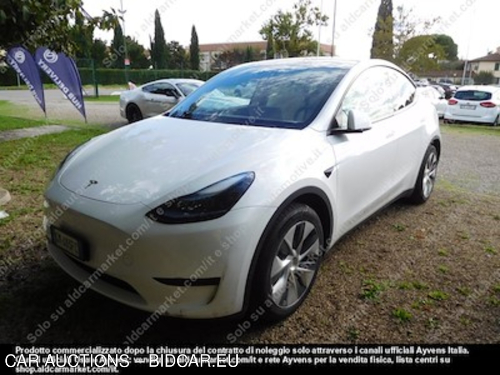 Tesla model Y 50 kwh rwd -