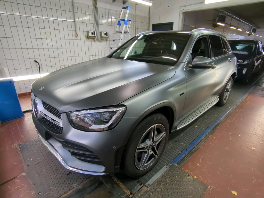 Mercedes-Benz Glc 300 DE 4MATIC 9G-TRONIC, 2021