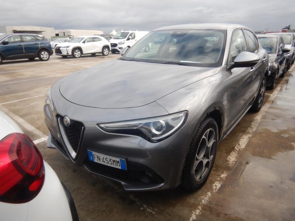 Alfa Romeo Stelvio 2.2 T BUSINESS Q4 180CV AUTO, 2018