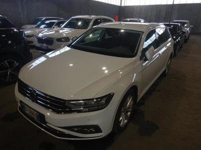 Volkswagen Passat VARIANT 2.0 TDI BUSINESS 150CV DSG, 2021