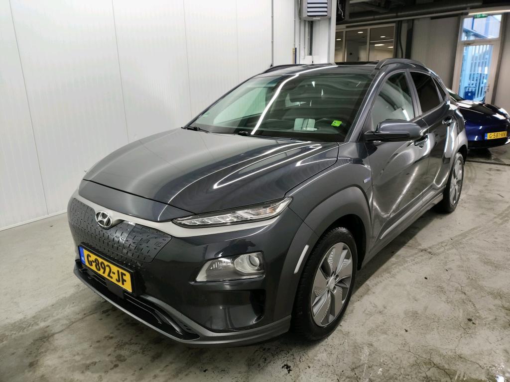 Hyundai Kona Actie: EV 150kW / 64kWh 2WD Premium automaat, 2019