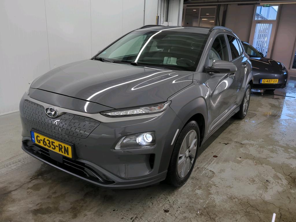 Hyundai Kona Actie: EV 150kW / 64kWh 2WD Premium automaat, 2019