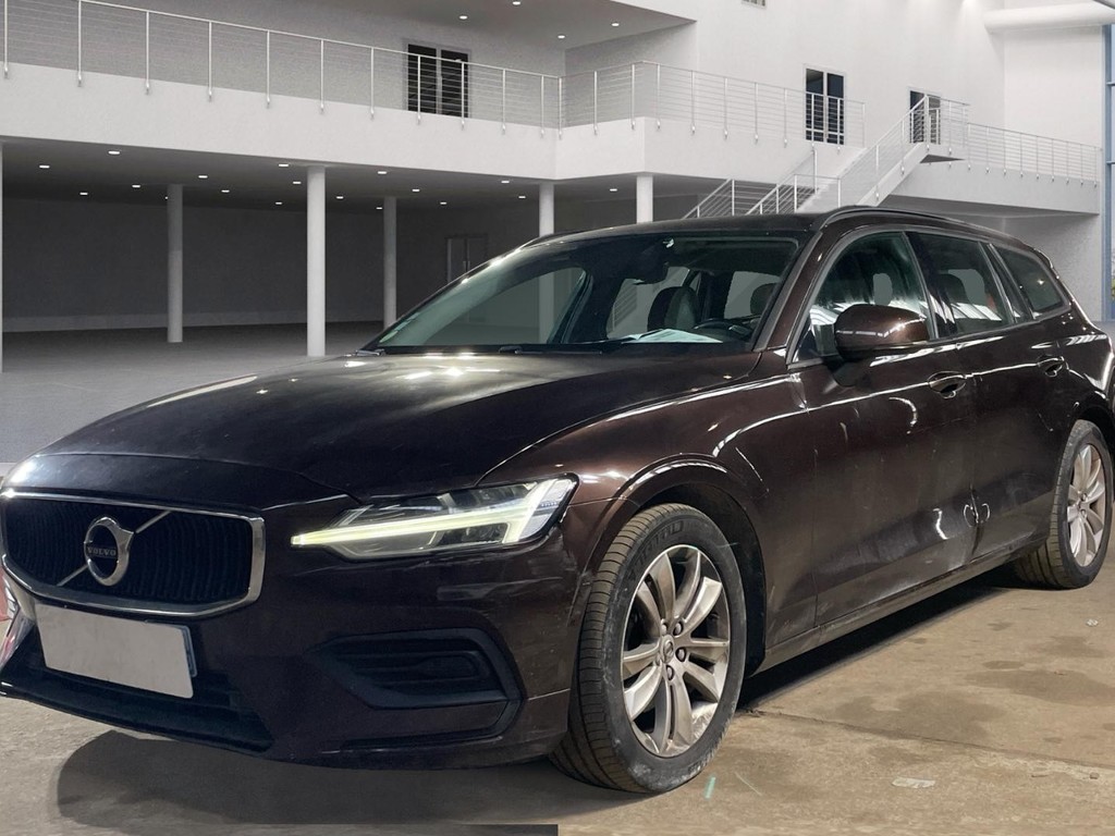 Volvo V60 D3 ADBLUE 150 CH GEARTRONIC 8 MOMENTUM, 2018