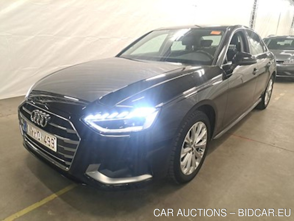 Audi A4 30 TDI ADVANCED