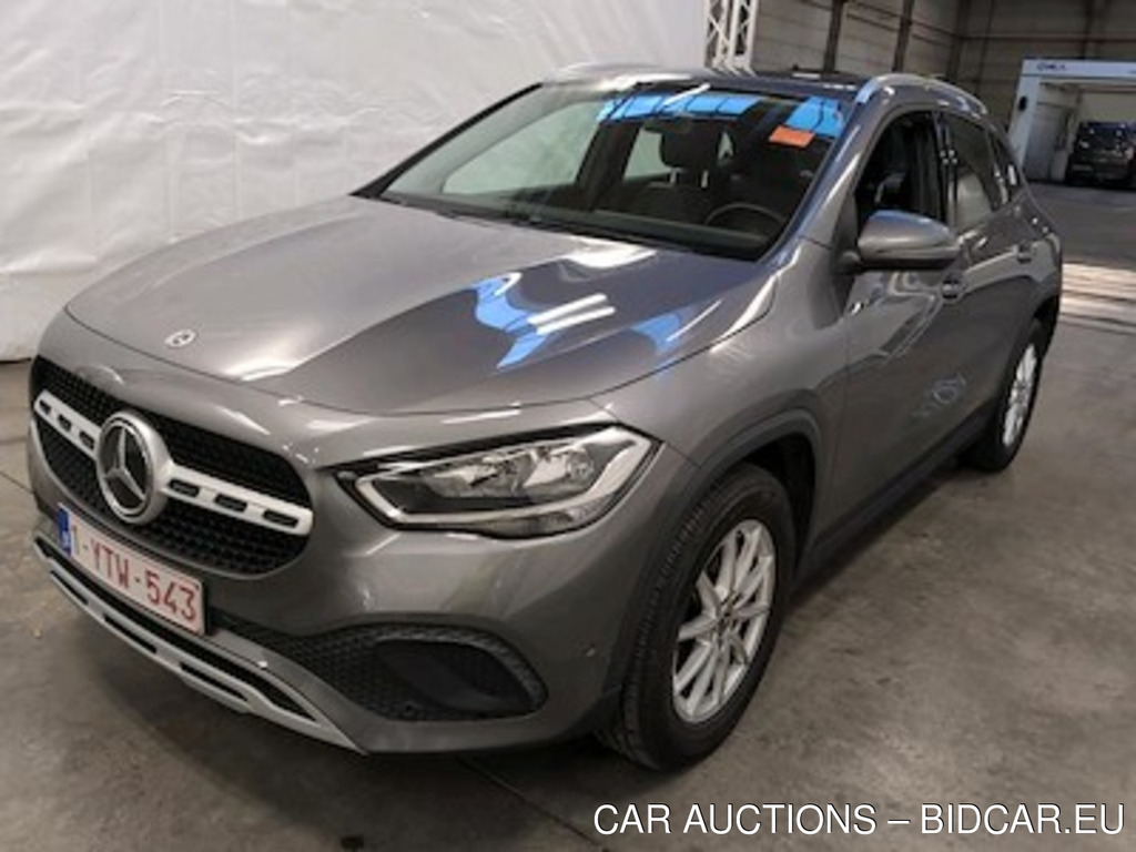 Mercedes-Benz GLA GLA 180 BUSINESS SOLUTION AUT